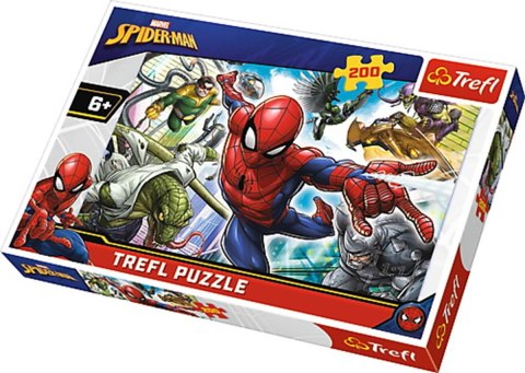 PUZZLE 200 ELEMENTÓW URODZONY BOHATER TREFL 13235 TR