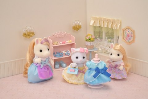 SYLVANIAN GARDEROBA KSIEZNICZKI Z FIGURKA 5645 6 EPOCH