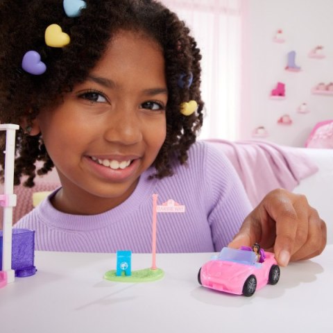 BRB BARBIELAND KABRIOLET LALKA HYF42 WB3 MATTEL